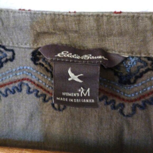 Eddie Bauer Linen Rayon blend embroidered top - Picture 3 of 5
